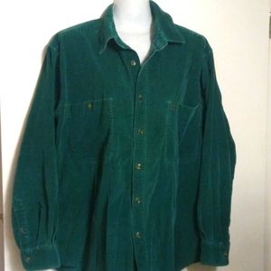 Great Canadian rugged wear corduroy green button down 90s